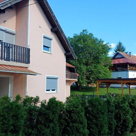 Apartman & Sobe Orhideja Smoljanac Εξωτερικό φωτογραφία