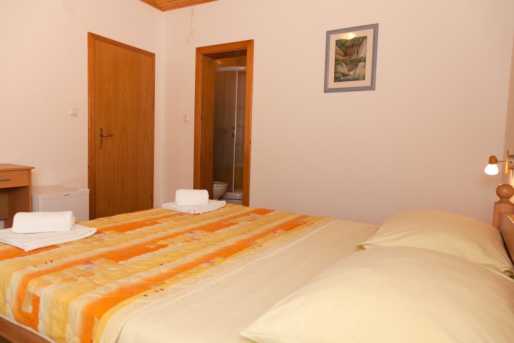 Apartman & Sobe Orhideja Smoljanac Εξωτερικό φωτογραφία